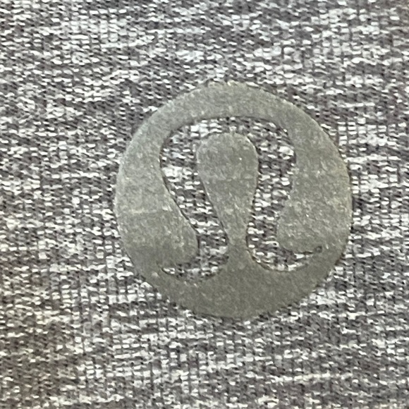 Lululemon Grey Sports Bra Pink Strappy Back Workout Athletic Top Size 6 - Picture 5 of 6